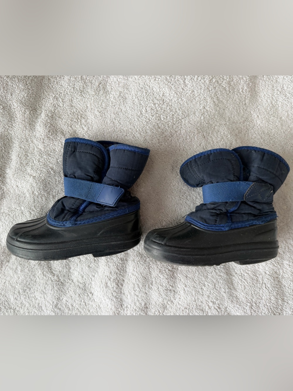 The Children's Place Navy and Black Kids Snow Boots